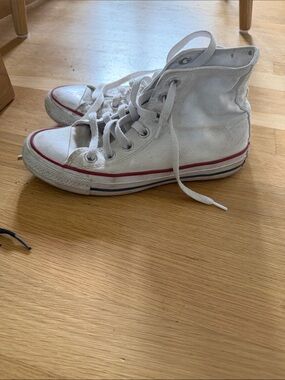 Keds Chuck taylors high tops